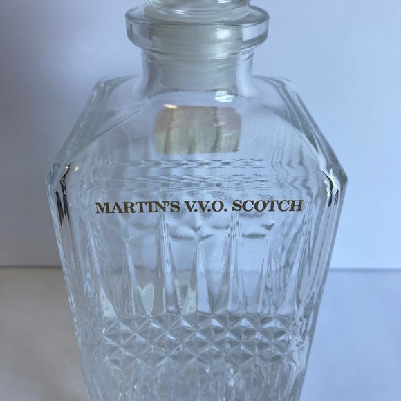 Vintage Martin's V.V.O. Scotch Decanter - Picture 14 of 16